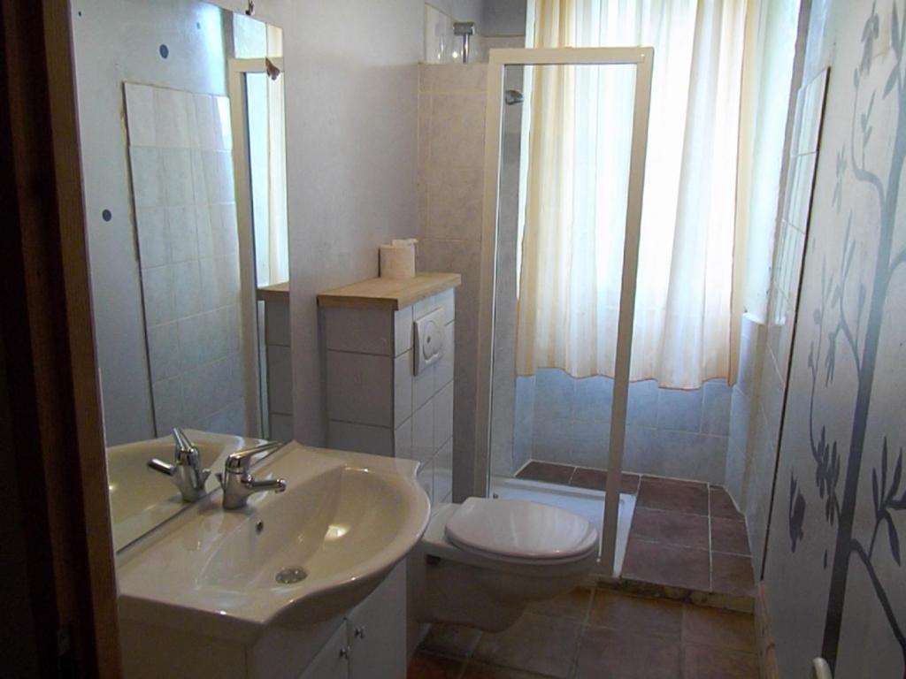 Chambres D'Hote Les Jardins De Prasserat Vallon-Pont-dʼArc Oda fotoğraf